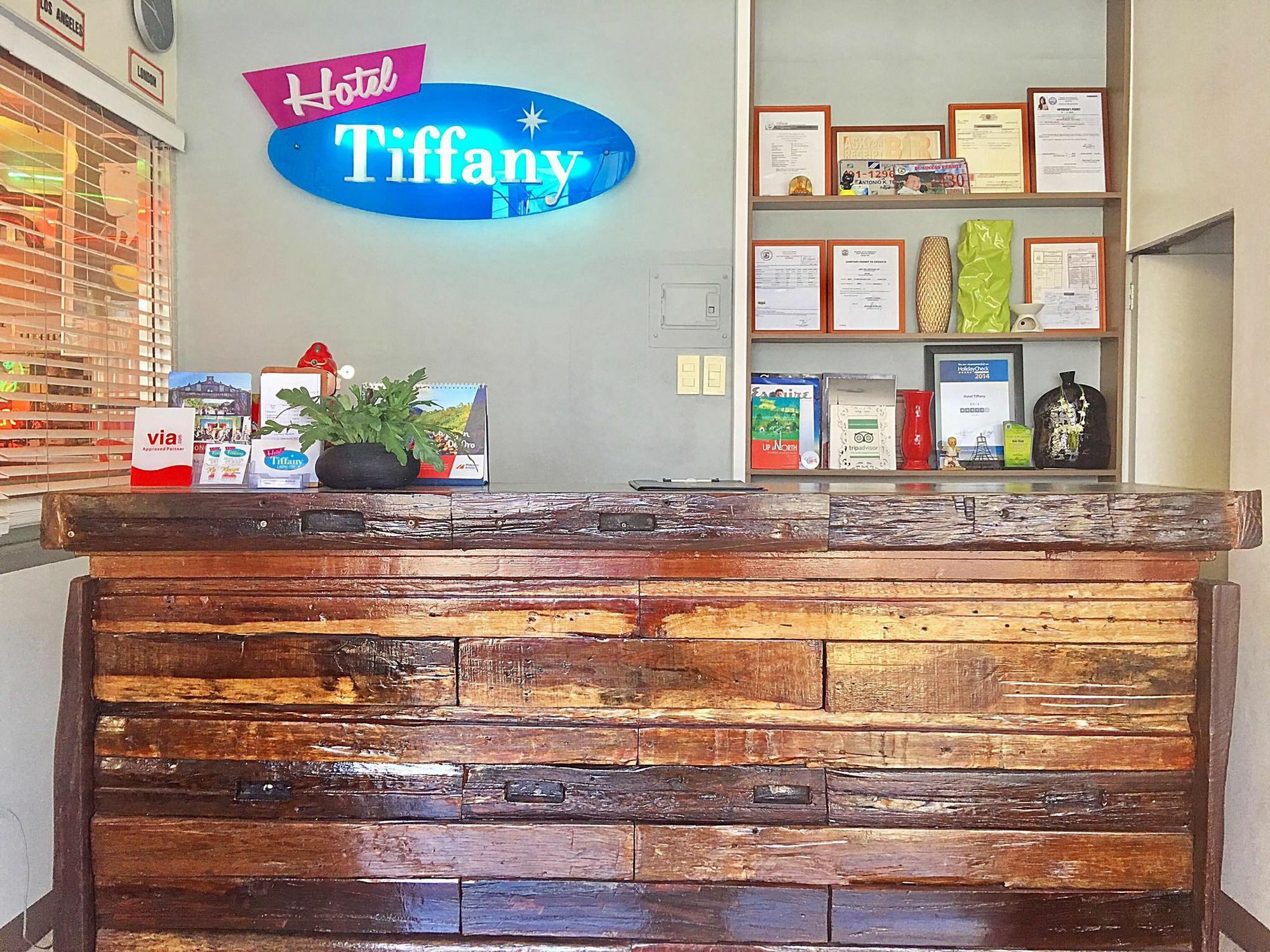 Hotel Tiffany 라오아그 외부 사진